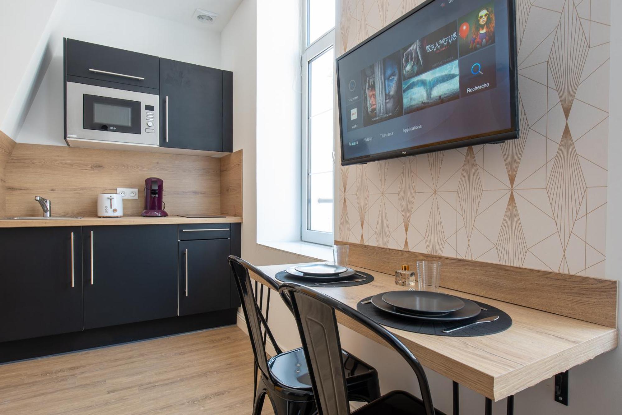 Au Nouveau Boulonnais - 4 Appartements Charmants Pour Couples, Familles Et Groupe D'Amis, Vieille Ville Et Centre Ville De Boulogne Sur Mer Exterior foto